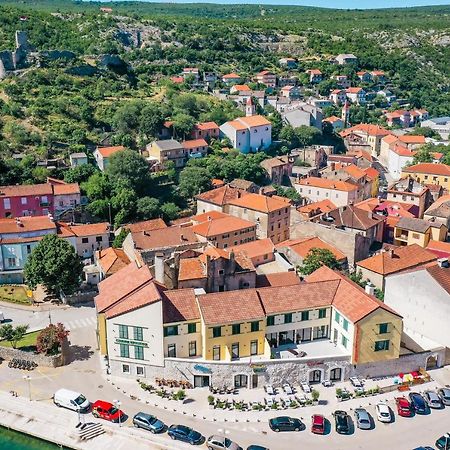 Hotel Kanjon Zrmanje Обровац Экстерьер фото