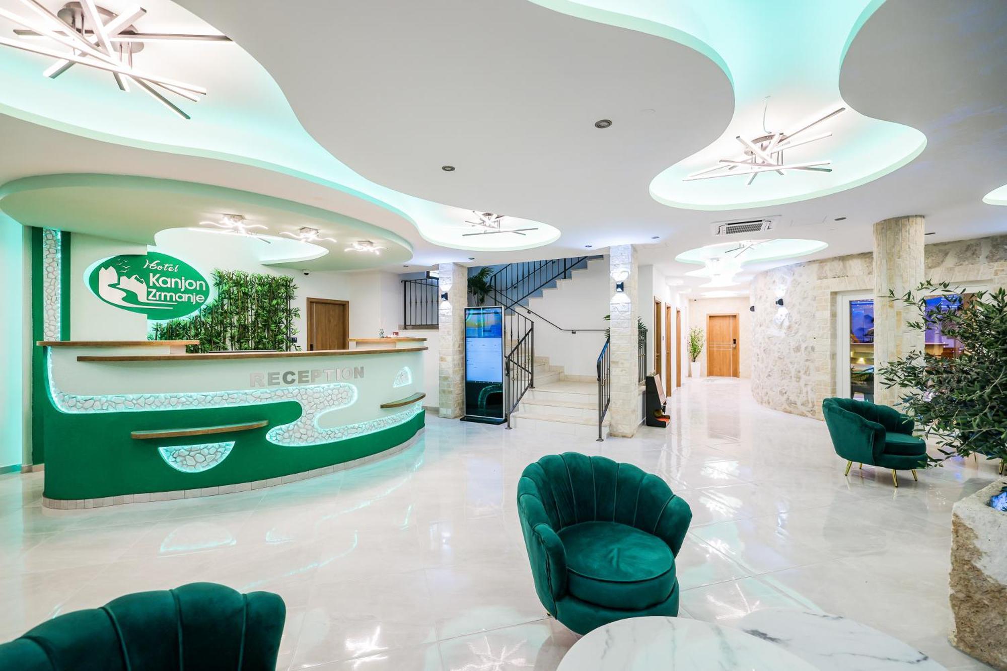 Hotel Kanjon Zrmanje Обровац Экстерьер фото