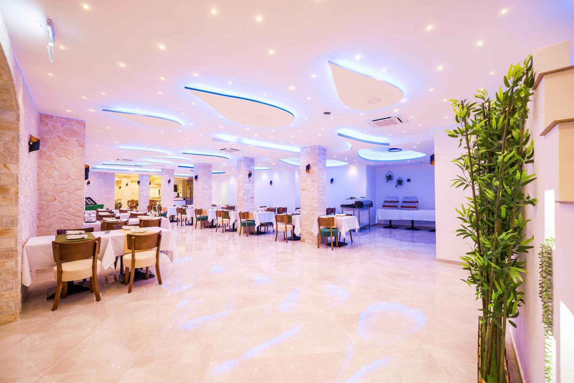 Hotel Kanjon Zrmanje Обровац Экстерьер фото