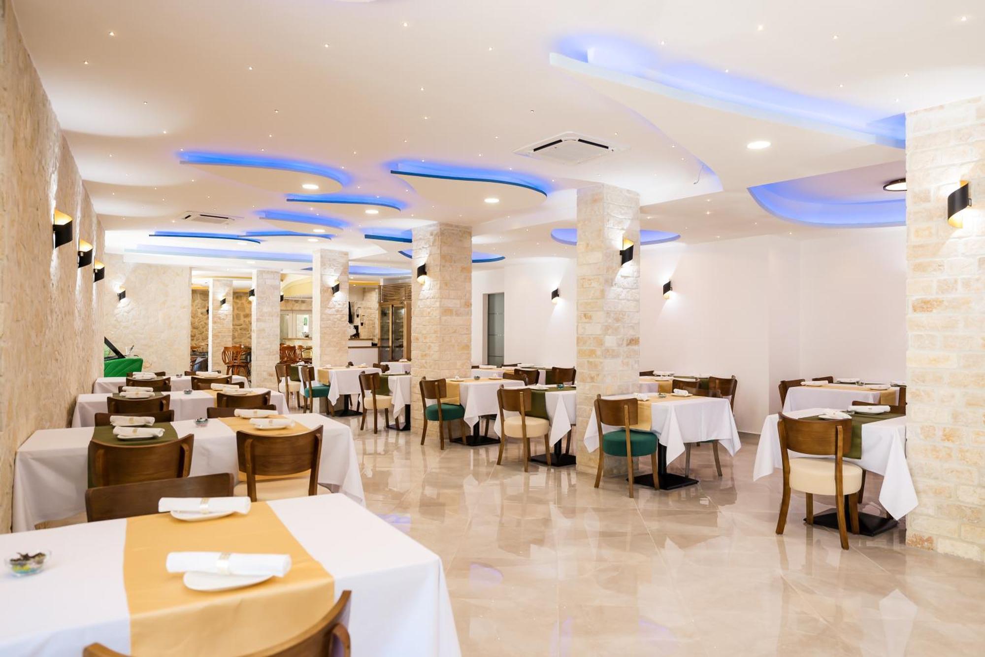 Hotel Kanjon Zrmanje Обровац Экстерьер фото