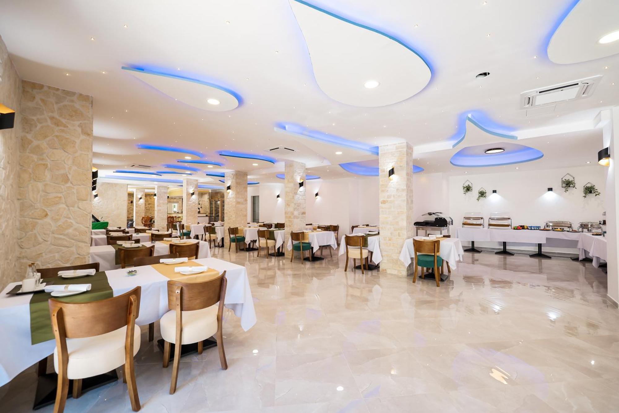 Hotel Kanjon Zrmanje Обровац Экстерьер фото