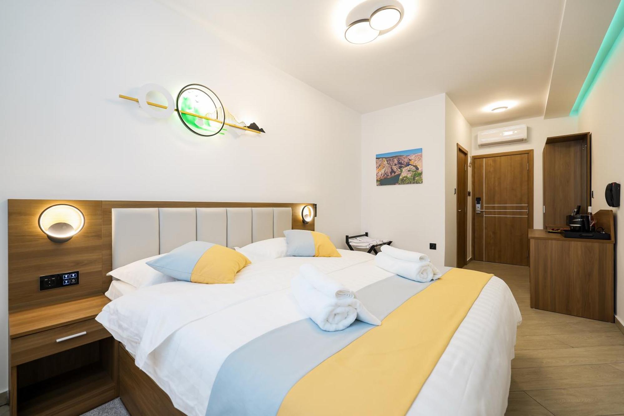 Hotel Kanjon Zrmanje Обровац Экстерьер фото