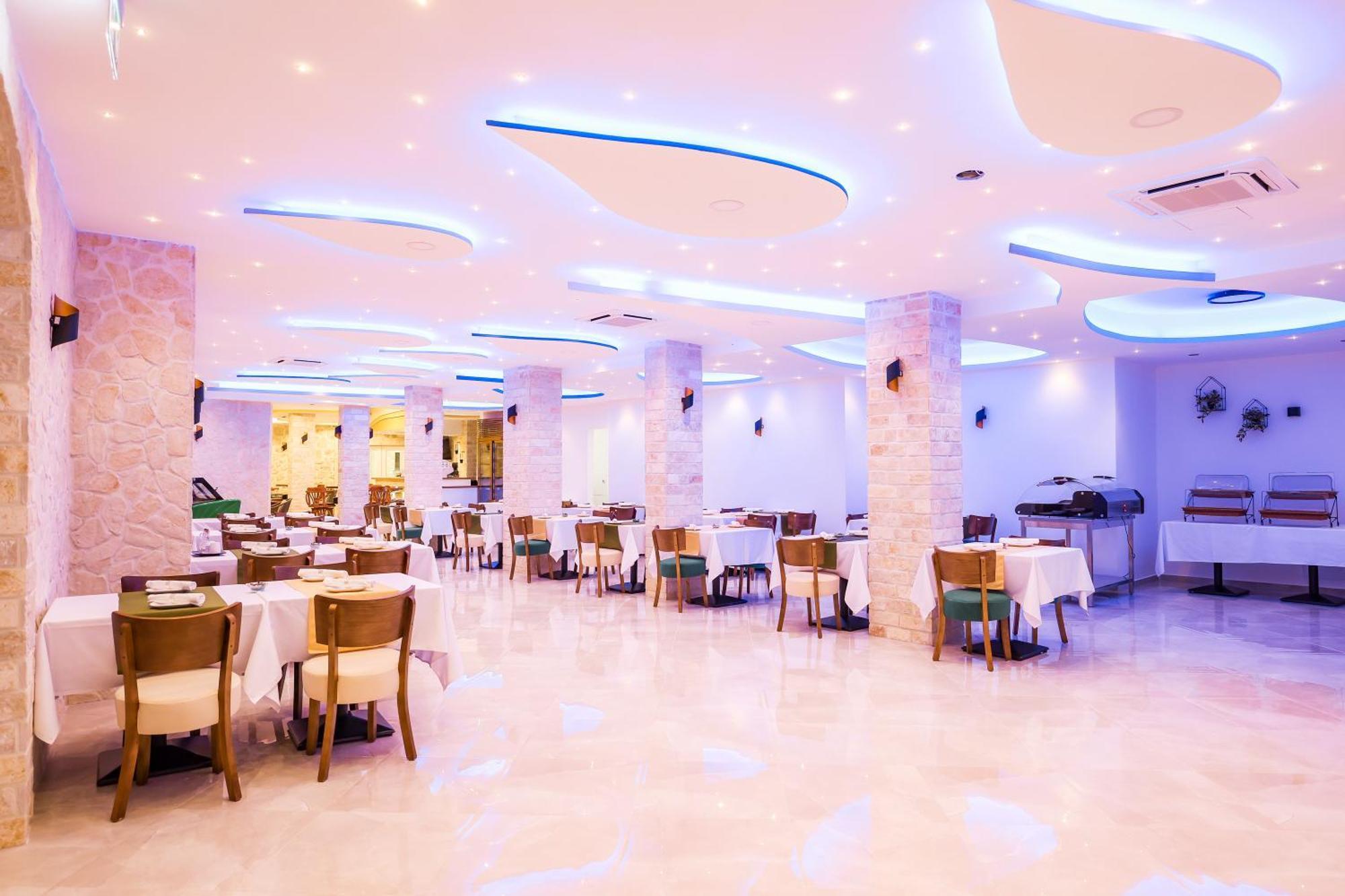 Hotel Kanjon Zrmanje Обровац Экстерьер фото