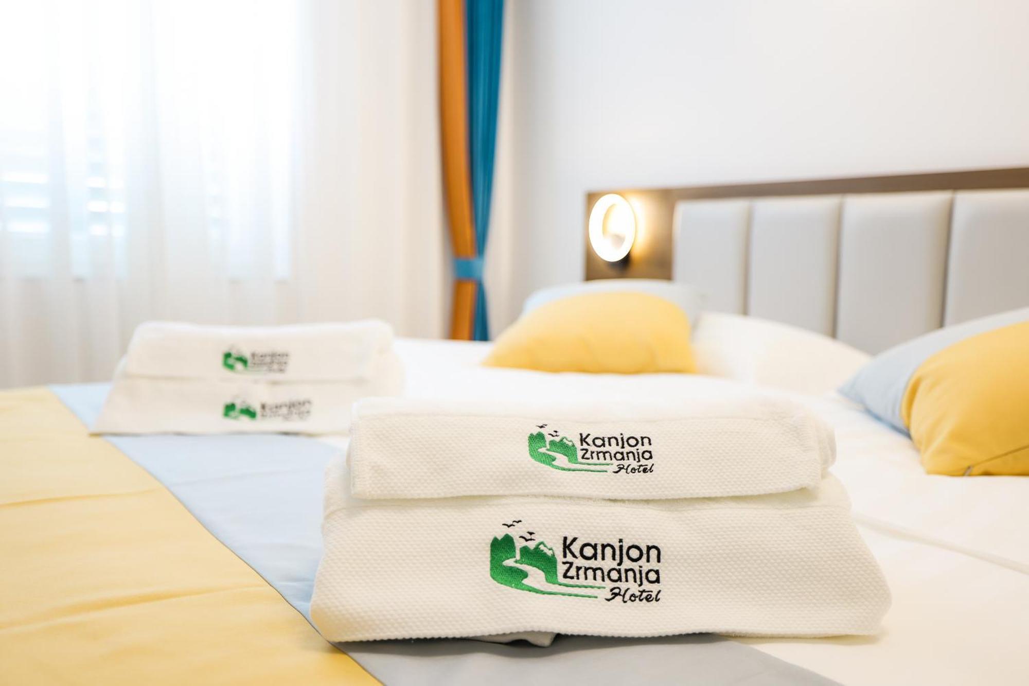 Hotel Kanjon Zrmanje Обровац Экстерьер фото