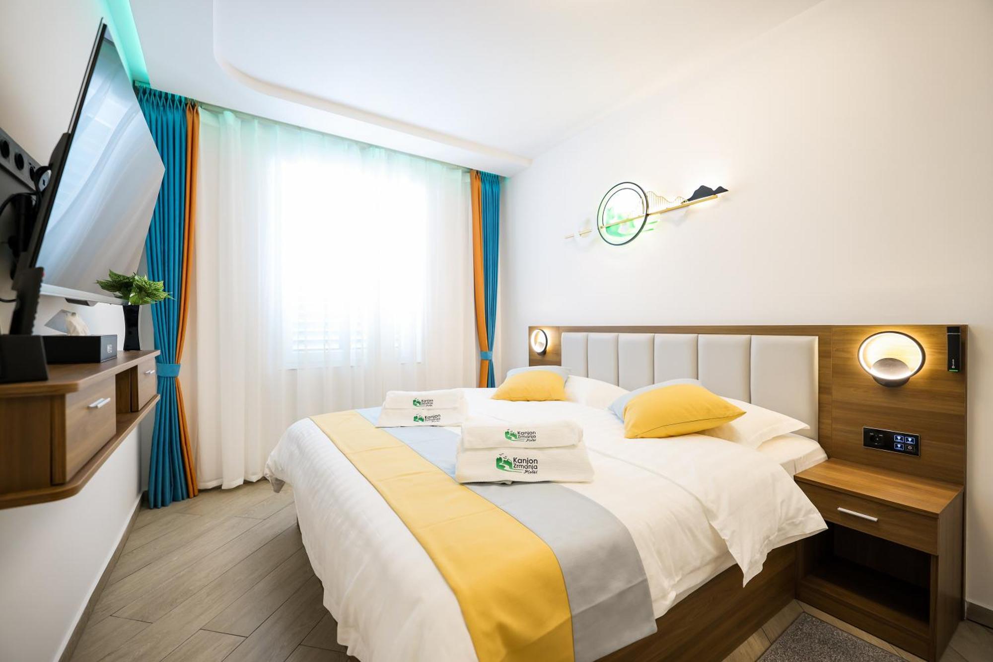 Hotel Kanjon Zrmanje Обровац Экстерьер фото