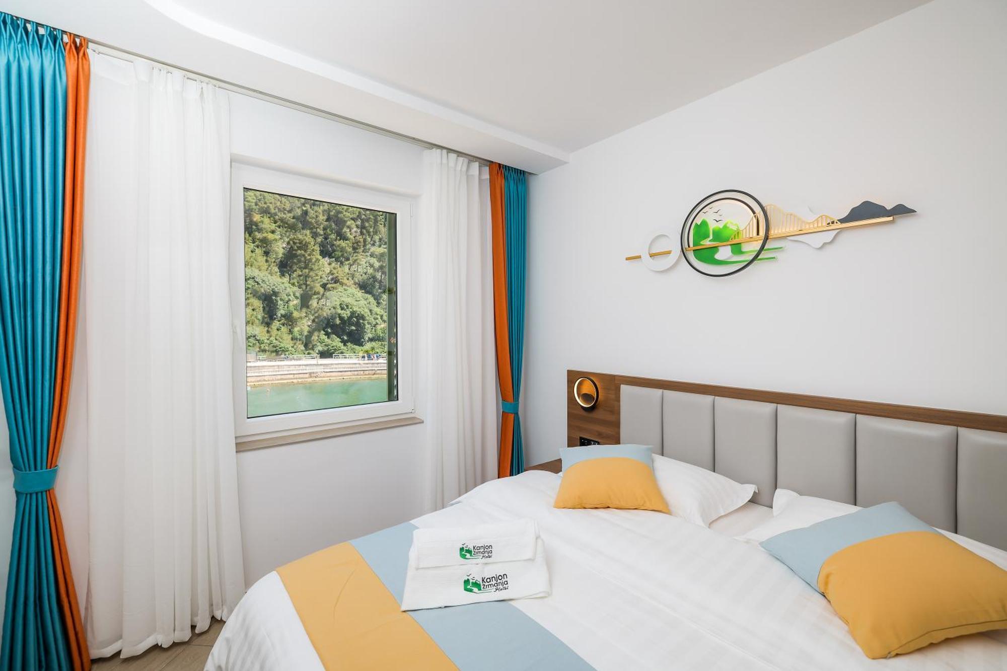 Hotel Kanjon Zrmanje Обровац Экстерьер фото