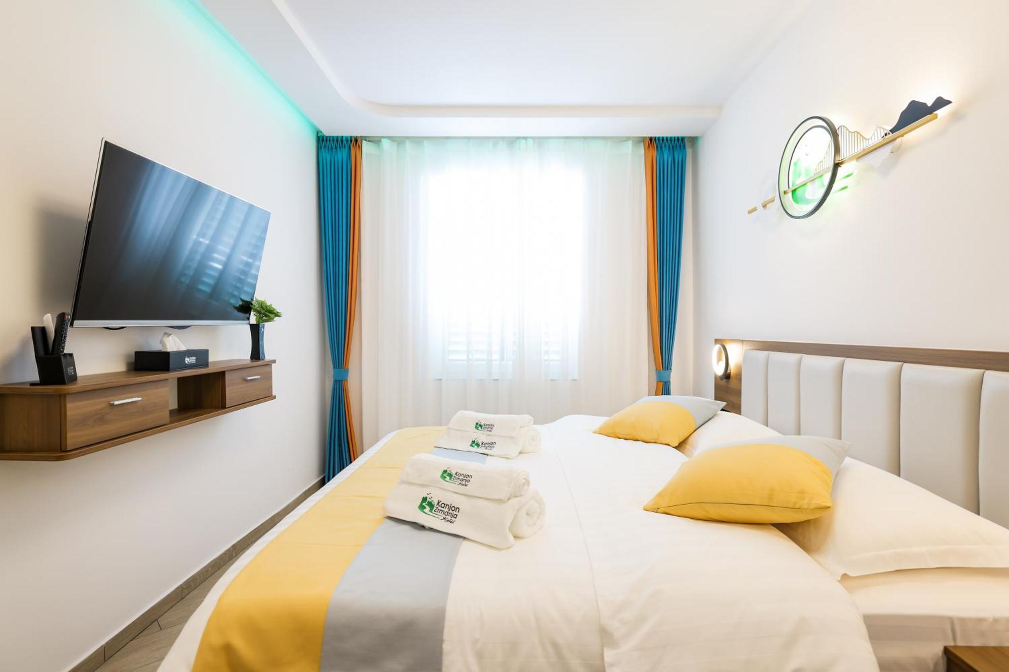 Hotel Kanjon Zrmanje Обровац Экстерьер фото